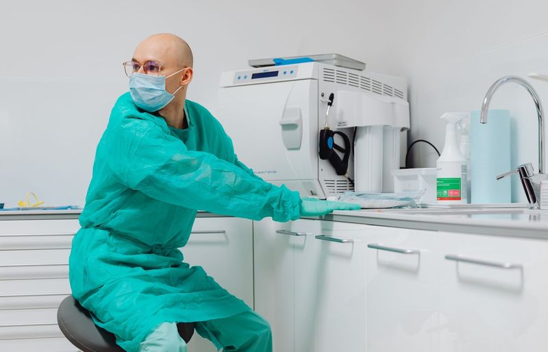 Associate – Infection Prevention and Control (a-IPC)