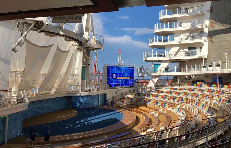 Cruise Deck