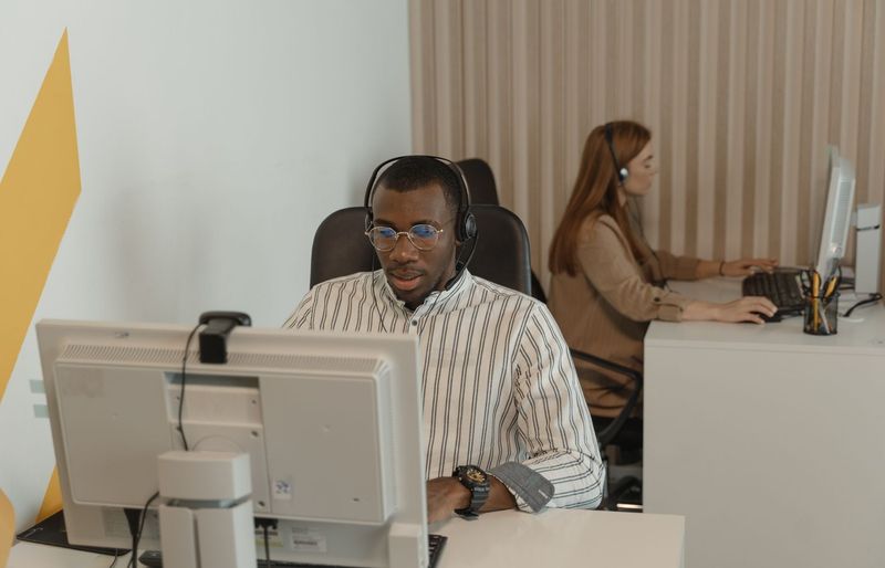 Customer Service & Sales Practice Test course image