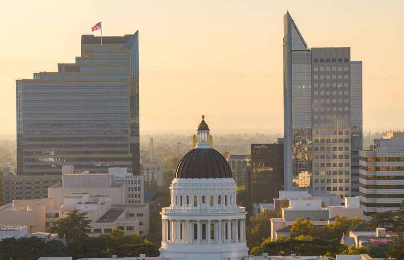 Georgia Milestones Assessment System (GMAS) Government Practice Test course image