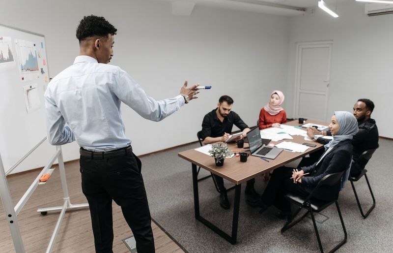 HubSpot Inbound Sales Certification Practice Test course image