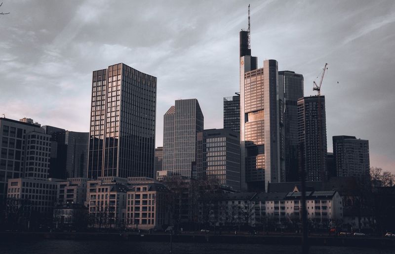 Metro Brokers Practice Test course image