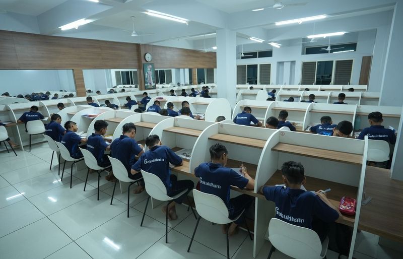 Examzify course visual